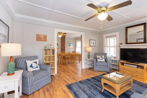 Standard House, 3 Bedrooms, Non Smoking (Dad's Retreat (Annex)) | Pillowtop beds, soundproofing, free WiFi, bed sheets