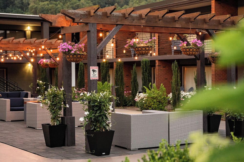 The Beaucatcher – A Boutique Motel