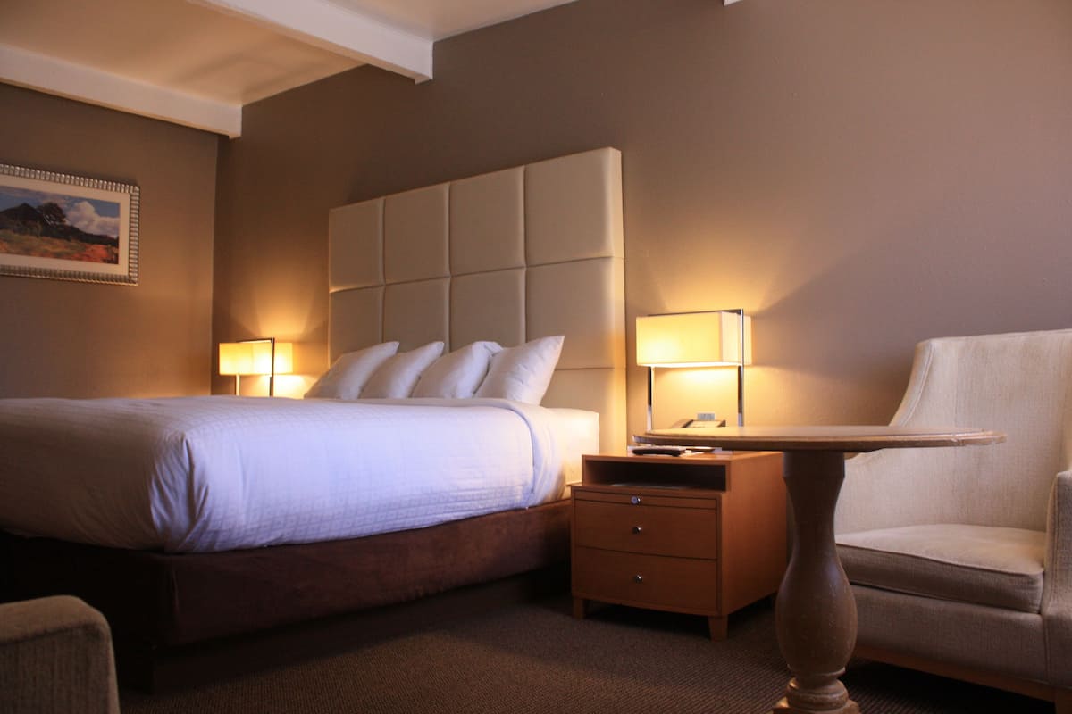 down duvets, desk, blackout curtains, free wifi