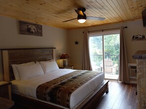 Deluxe King Room w/ Balcony (Room 3) | Blackout drapes, soundproofing, iron/ironing board, free WiFi