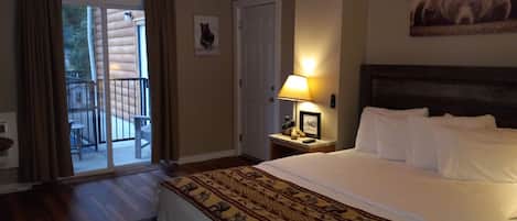 Deluxe Queen Room w/ Balcony (Room 4) | Blackout curtains, soundproofing, iron/ironing board, free WiFi