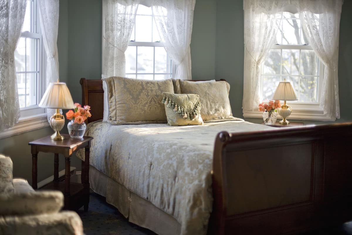 Ropa de cama de alta calidad y cortinas blackout 