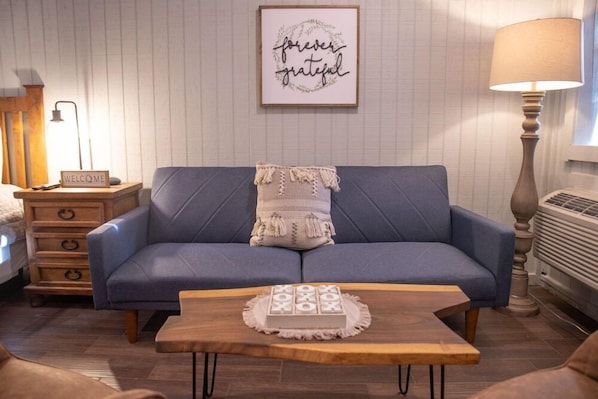 Living area - Big Texan Motel (AMARILLO)