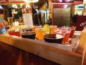 Bar (on property) - Big Texan Motel (Amarillo)