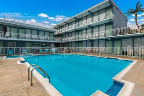 Seasonal outdoor pool, sun loungers