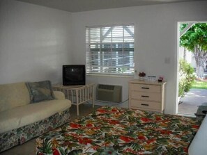 Interior - Richard s Motel Extended Stay (Hallandale Beach)