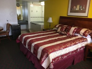 プレミア スタジオ キングベッド 1 台 ジェットバス | WiFi (無料)