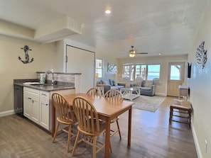 Signature Suite, Multiple Beds, Ocean View | Living area | 42-inch flat-screen TV with digital channels, TV, Hulu