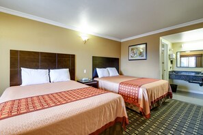 Family Suite, 2 Queen Beds, Non Smoking | Desk, free WiFi, bed sheets