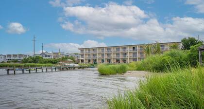 The Bay Resort