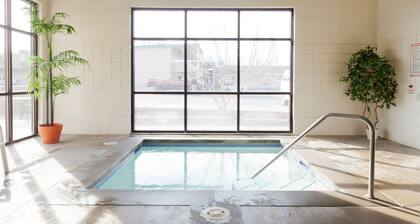 Benny's Colville Inn