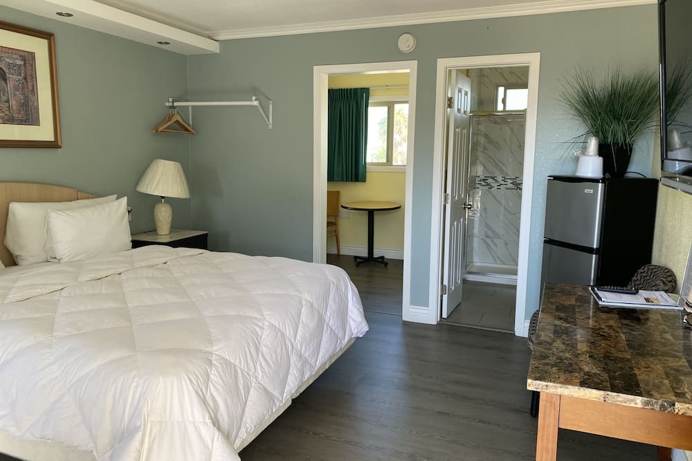 777 Motor INN