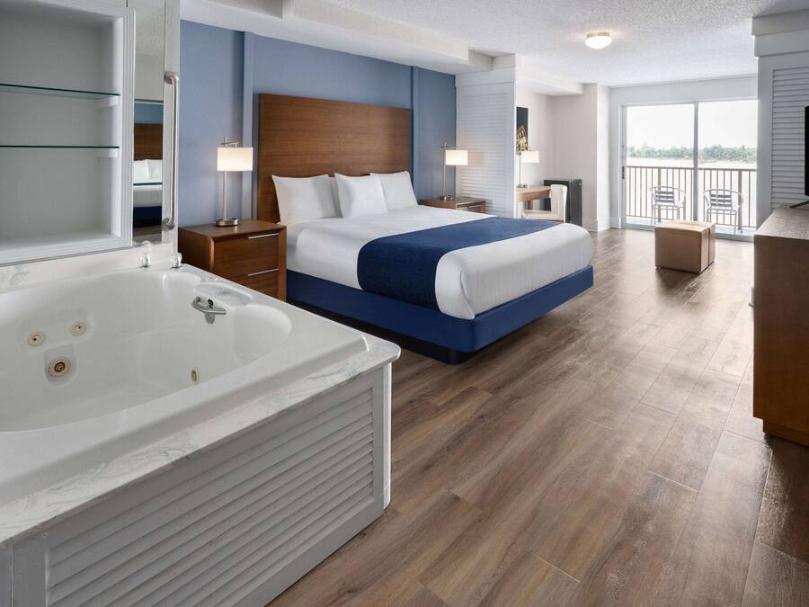 Premium bedding, free WiFi, bed sheets, wheelchair access