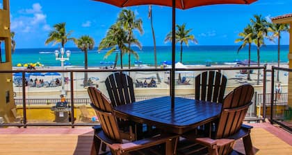 Hollywood Sands Resort