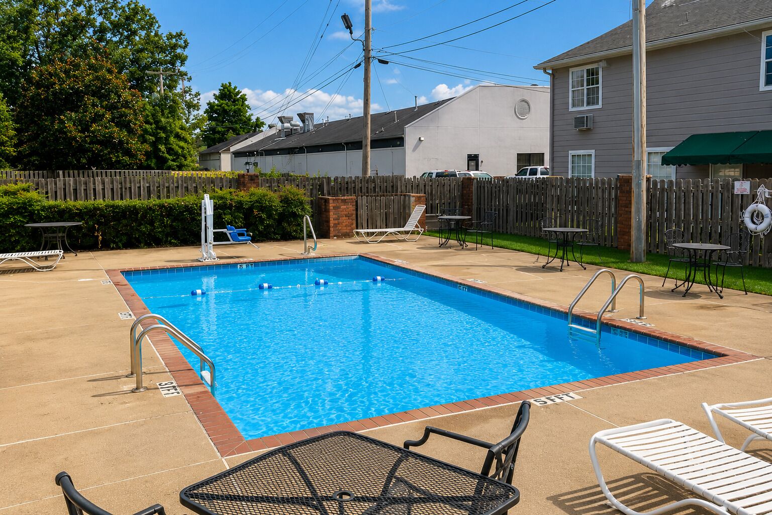 Piscine extérieure