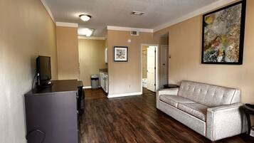 Suite, 2 Bedrooms, Kitchenette | Iron/ironing board, free WiFi, bed sheets