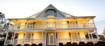 Plantation Oaks Suites & Inn Millington