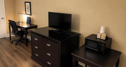 Plantation Oaks Suites & Inn Millington