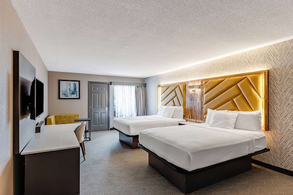 Deluxe Room, 2 Queen Beds, Non Smoking (Private Balcony) | Premium bedding, down duvets, desk, laptop workspace