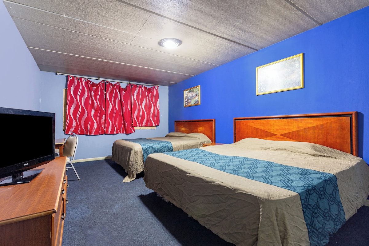 Room, 2 Double Beds, Smoking