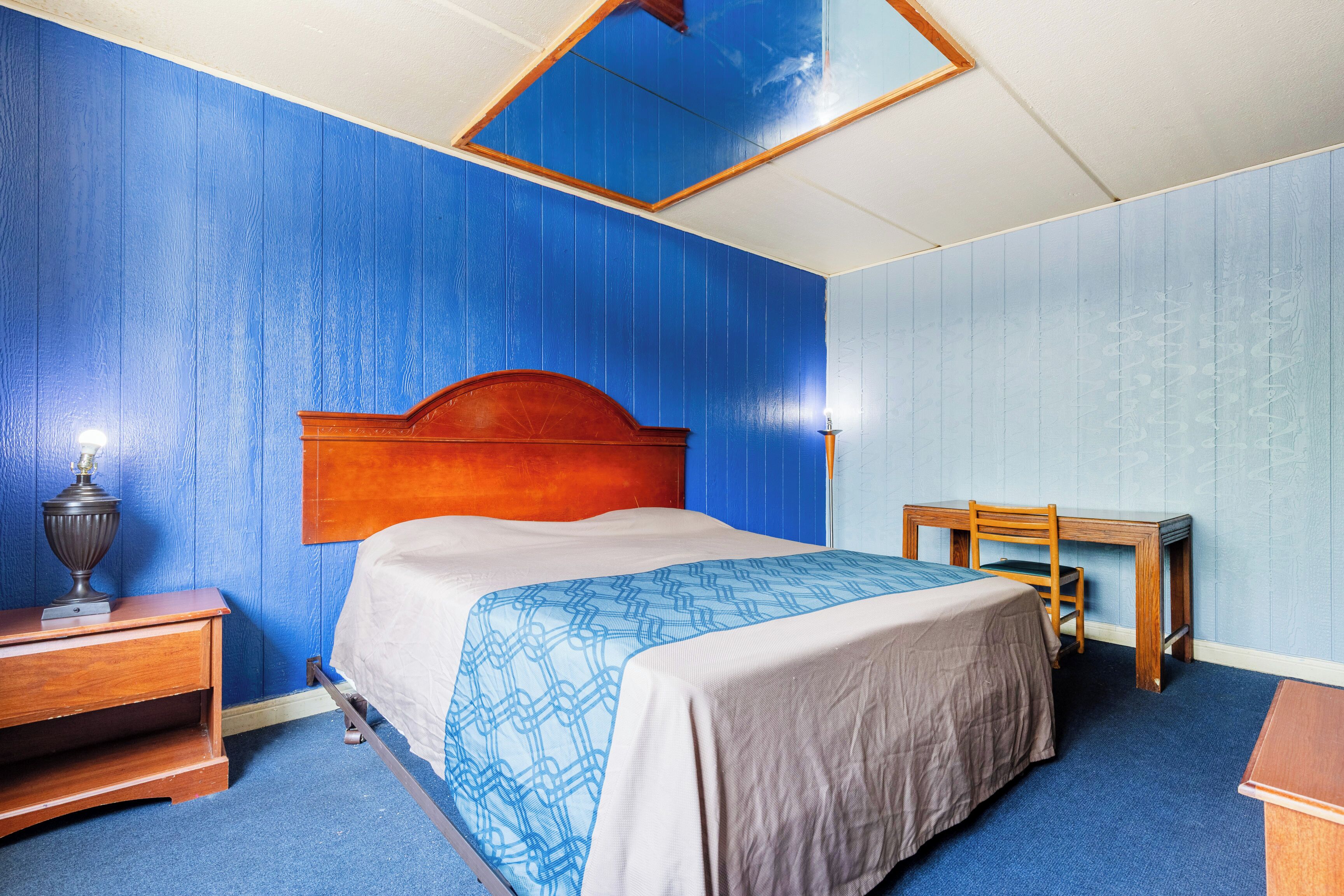 Työpöytä, vuodevaatteet