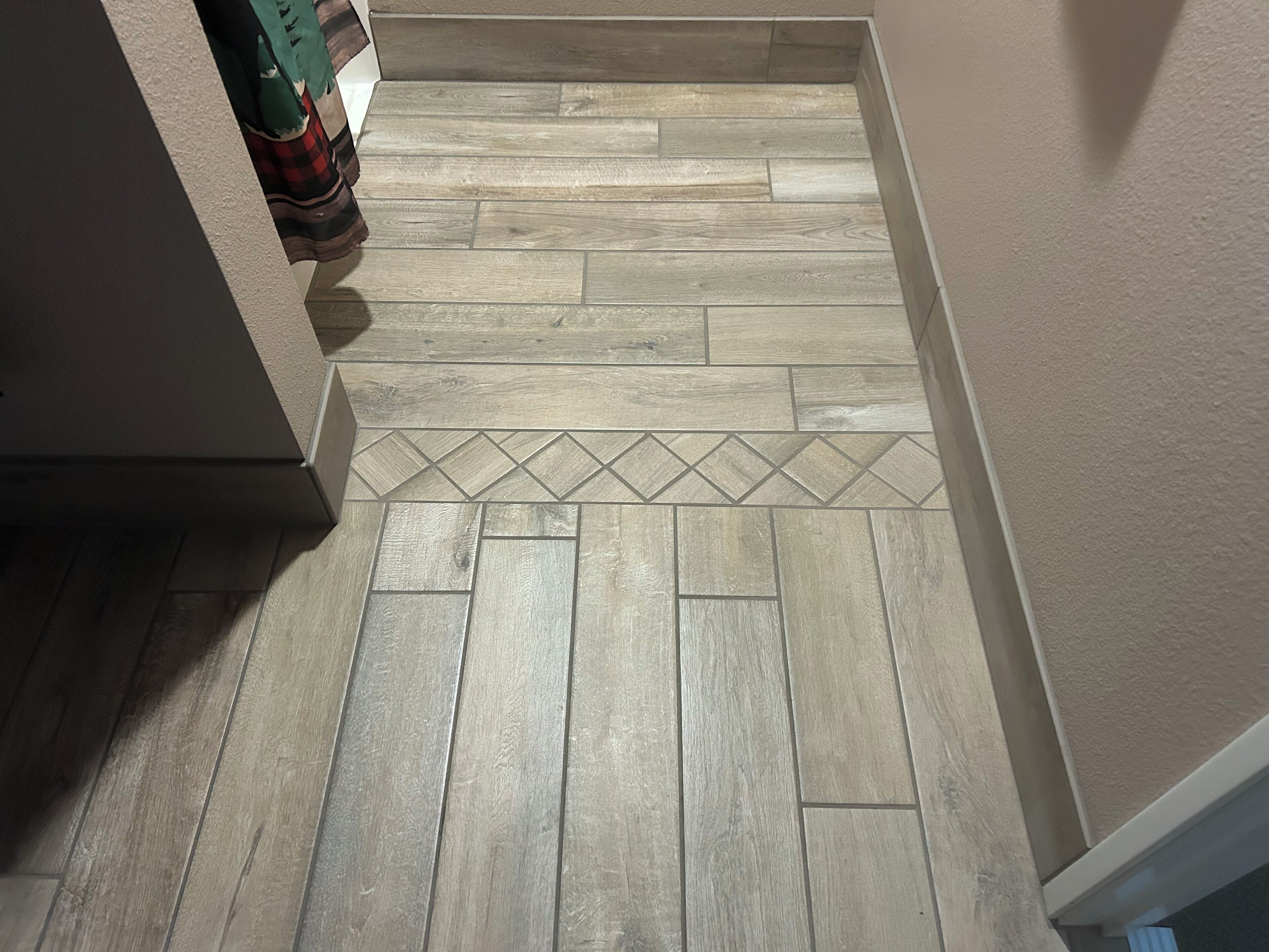 Enkeltrom – comfort, 1 kingsize-seng, tilpasset bevegelseshemmede, ikke-røyk | Innvendig