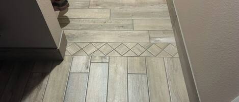 Chambre Simple Confort, 1 très grand lit, accessible aux personnes à mobilité réduite, non-fumeur | Intérieur