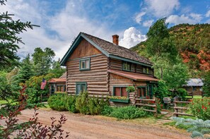 Exterior - Snowmass Cottages (Snowmass)