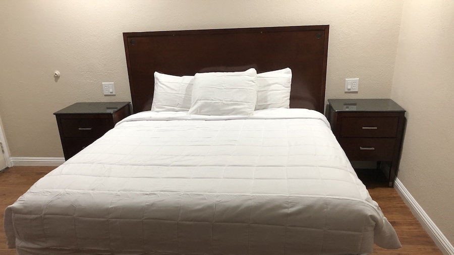 American Inn Ontario