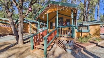 Juniper | Terrace/patio