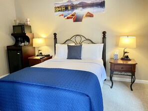 Double Room, Ensuite (Room 8)