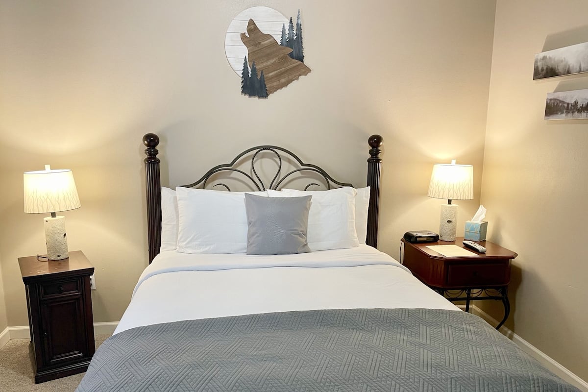 Luxe tweepersoonskamer, en-suite badkamer (Room 09) | 1 slaapkamer
