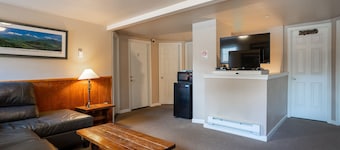 North Cascades Inn