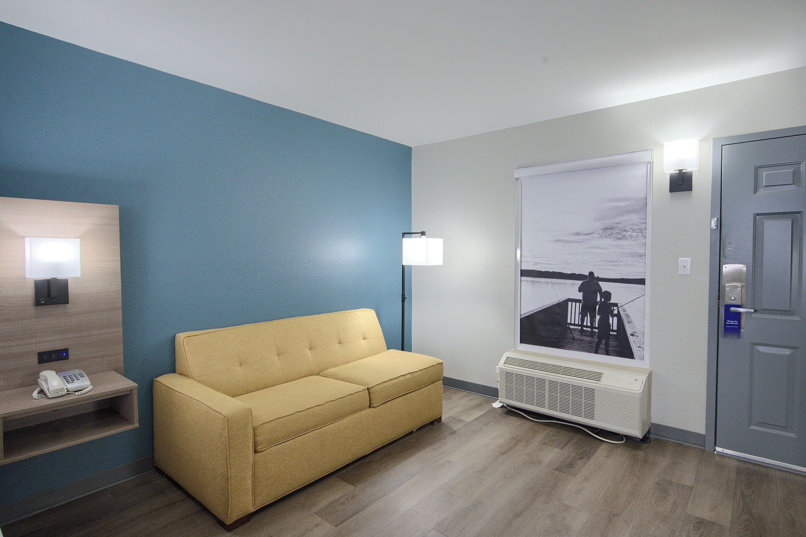 Standard Room, 1 King Bed