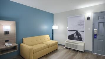 Standard Room, 1 King Bed