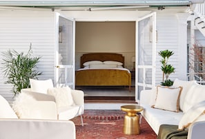 Terrace King - Jefferds House | Hypo-allergenic bedding, down comforters, pillowtop beds - Kennebunkport Captains Collection (Kennebunkport)