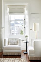 Queen Deluxe - Jefferds House | Living area | 42-inch LCD TV with cable channels, TV