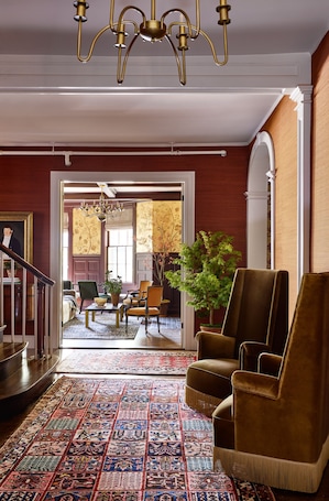 Lobby. Kennebunkport Captains Collection
