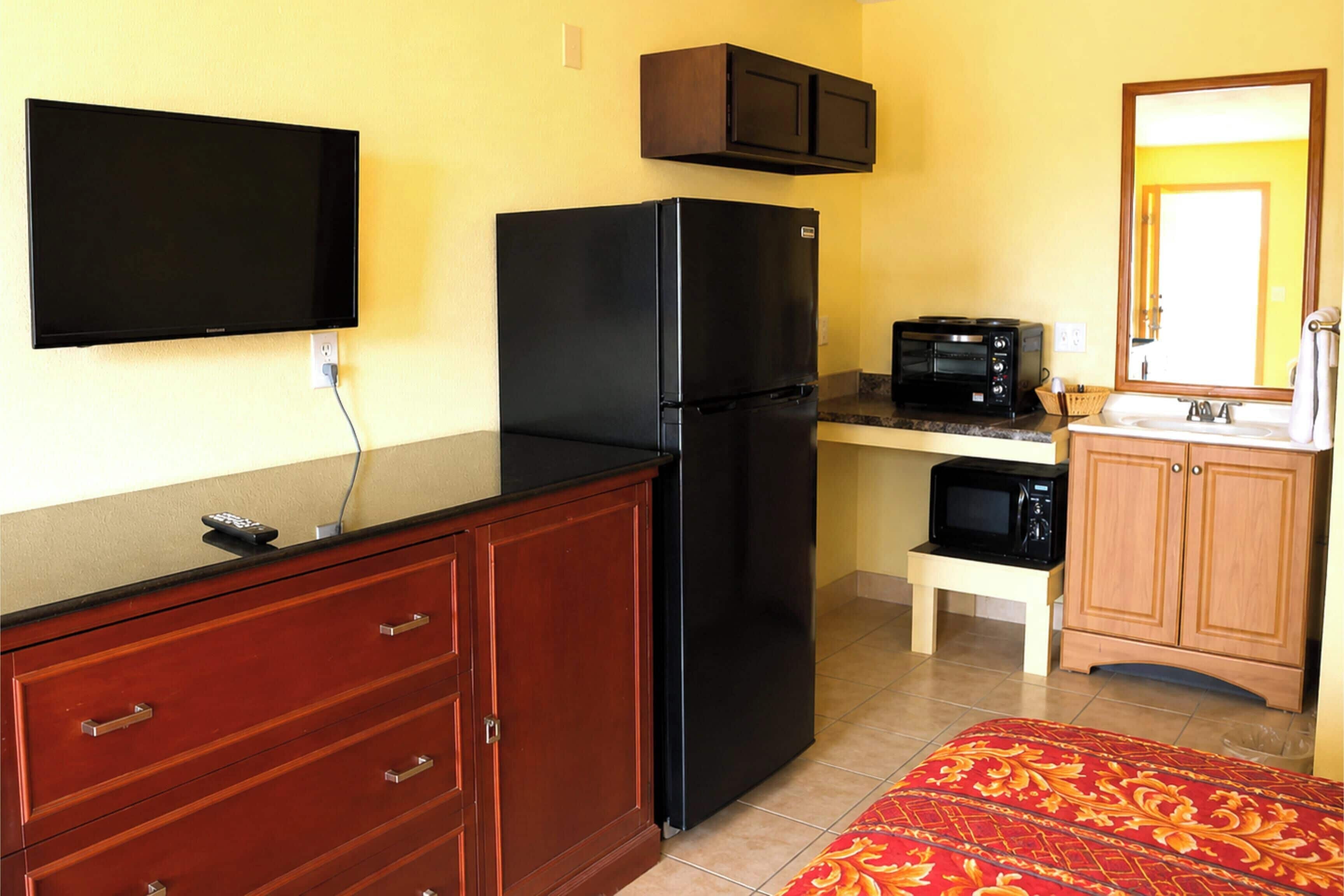 Mini-fridge, microwave