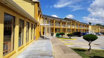 Entrada al alojamiento