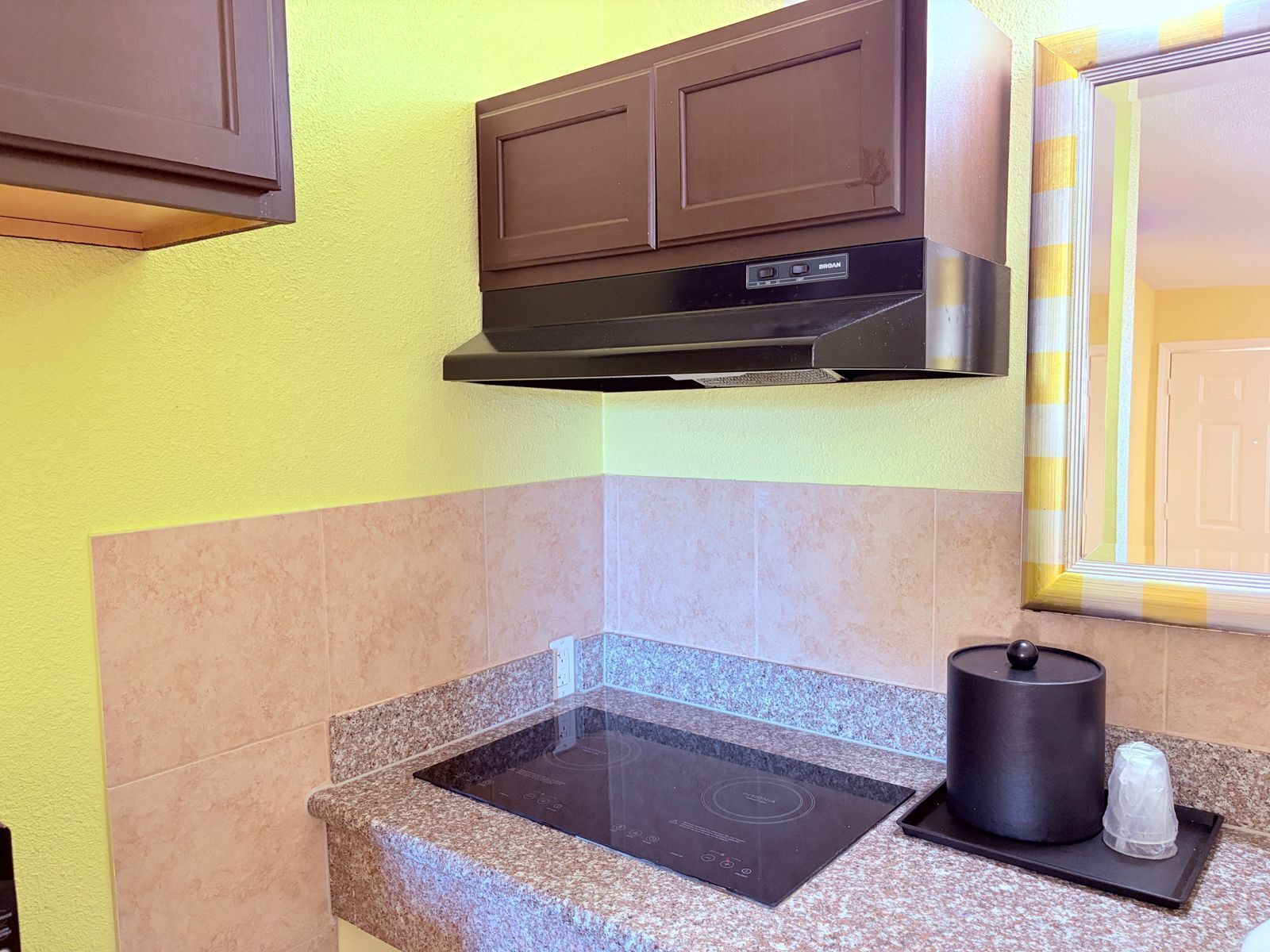 Private kitchenette