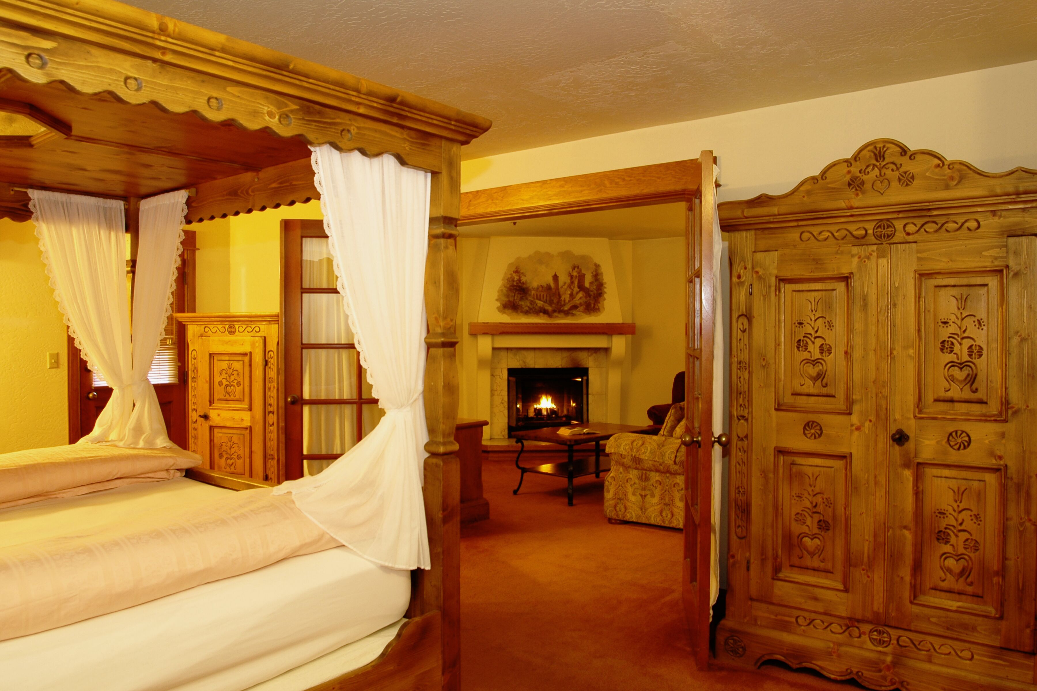 suite, 1 king bed with sofa bed (vip suite) | 1 bedroom, in-room safe, free cots/infant beds, free rollaway beds