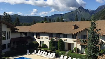 Deluxe Room, 2 Queen Beds, Patio, Poolside | Mountain view