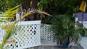 Unclassified image, 5 of 45, button - Topsider Resort (Islamorada)
