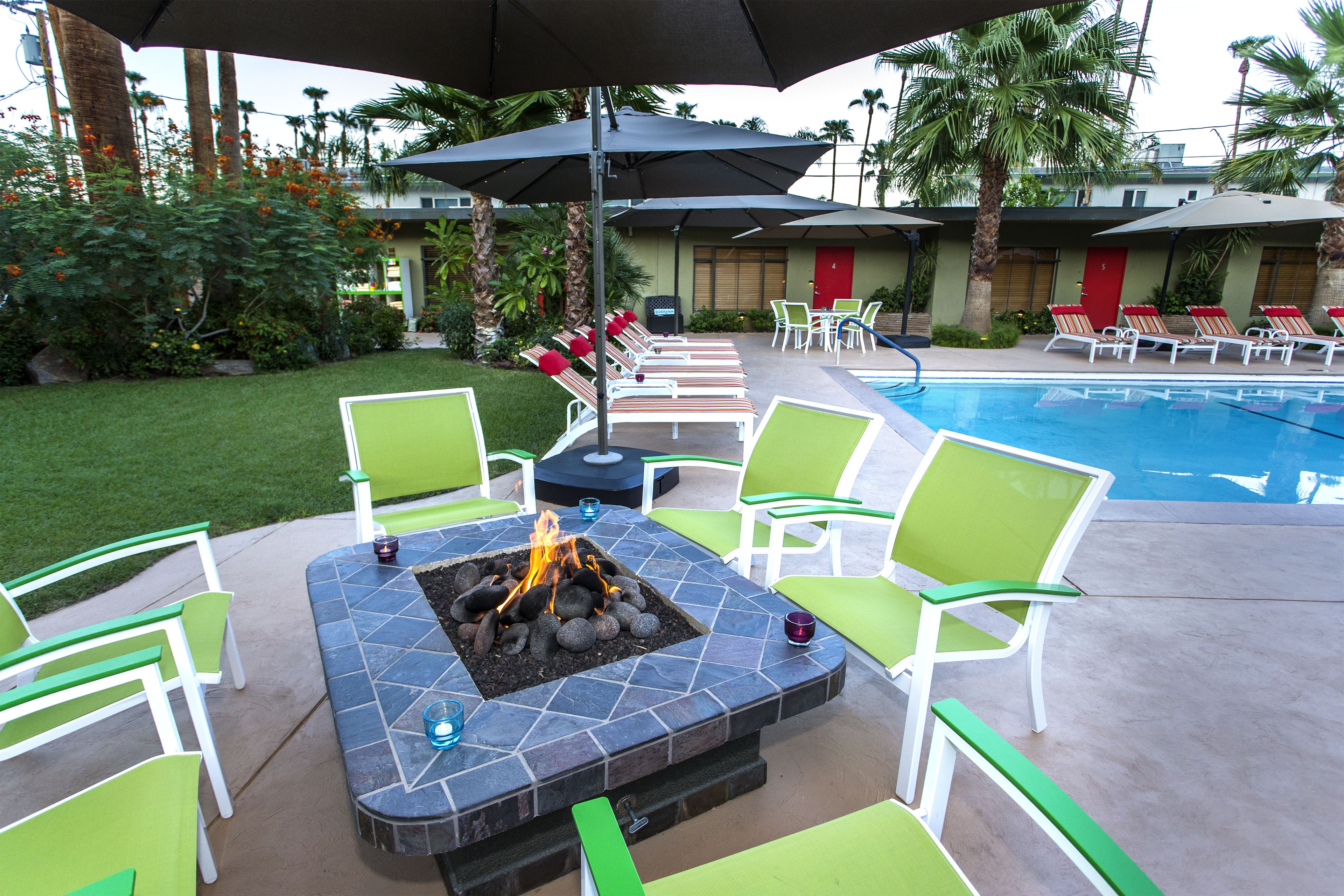 Photo - Desert Riviera Hotel