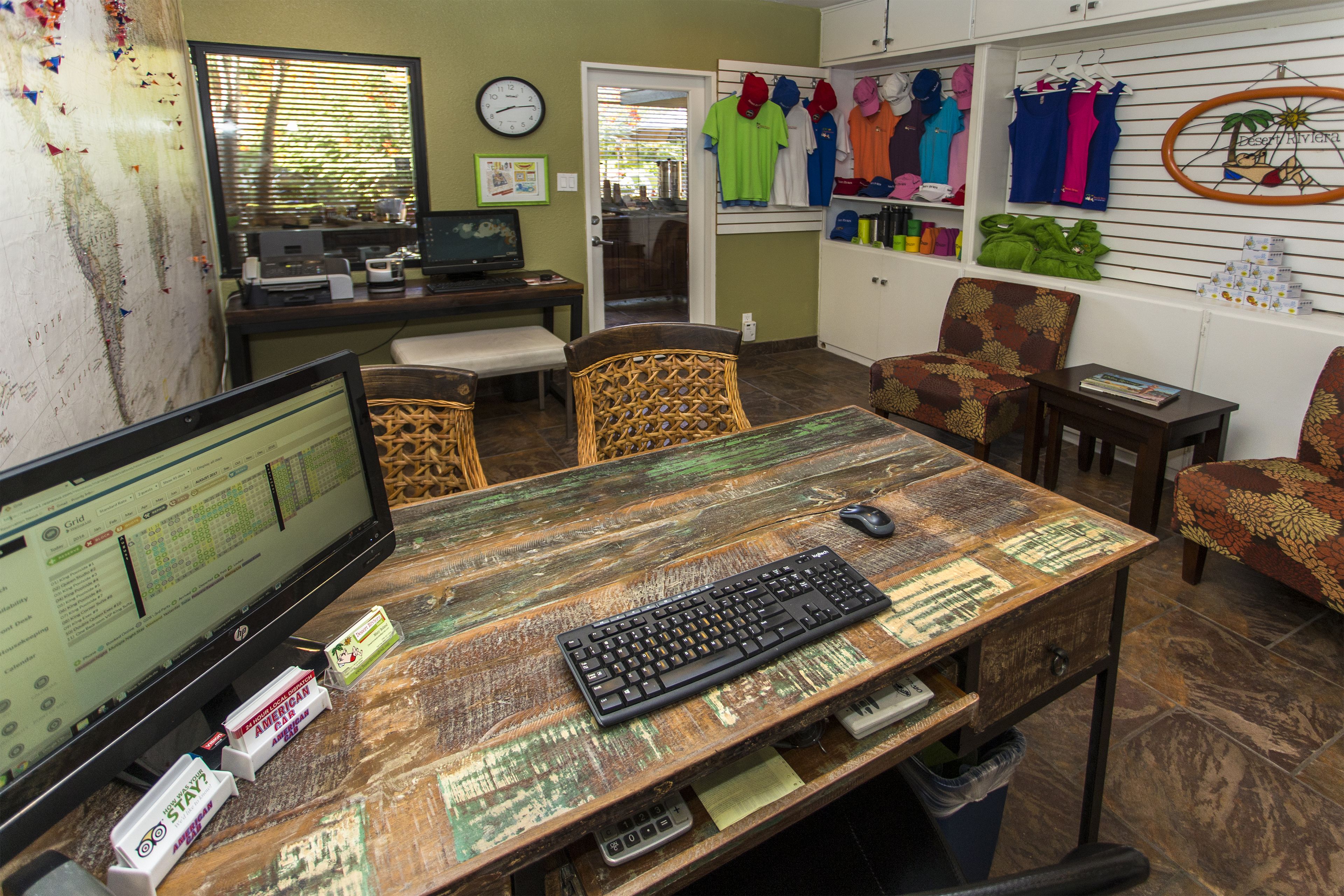 Photo - Desert Riviera Hotel