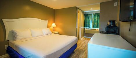 1 bedroom, iron/ironing board, bed sheets