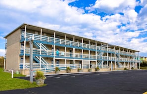 Front of property - Blue Heron Motel (Nags Head)