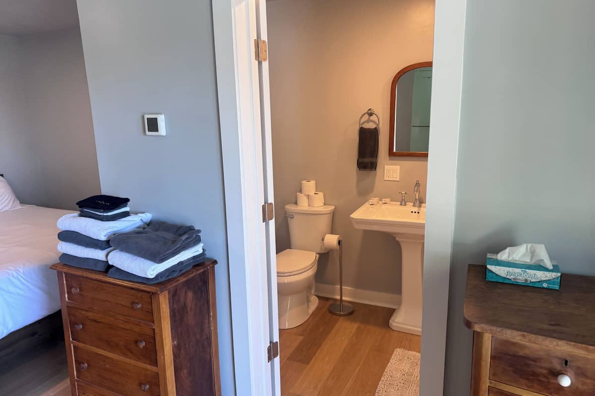 Room 03: Traditional Cottage