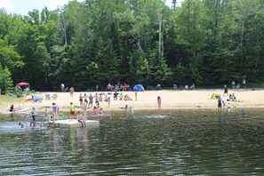 Beach nearby - Black Bear Lodge (Waterville Valley)